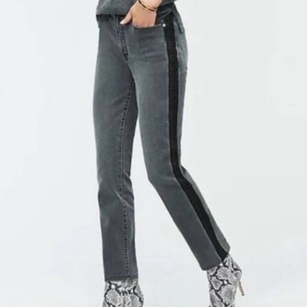 J Crew Jeans woman’s size 26 grey straight leg high rise Released Side Seams